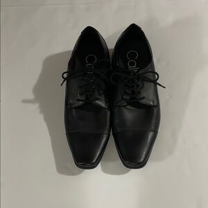 Calvin Klein Men's Classic Black Oxfords Size 9